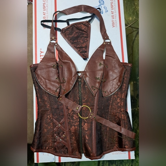 💜Corset Top w/Matching Panties💜 - Picture 11 of 11